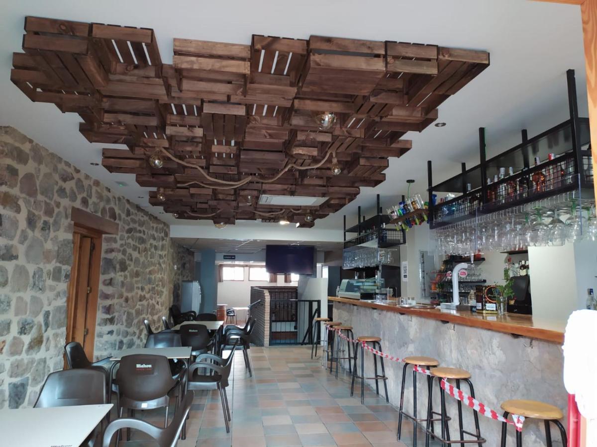 帕拉西奥公寓酒店 蒙塔尼约斯 外观 照片